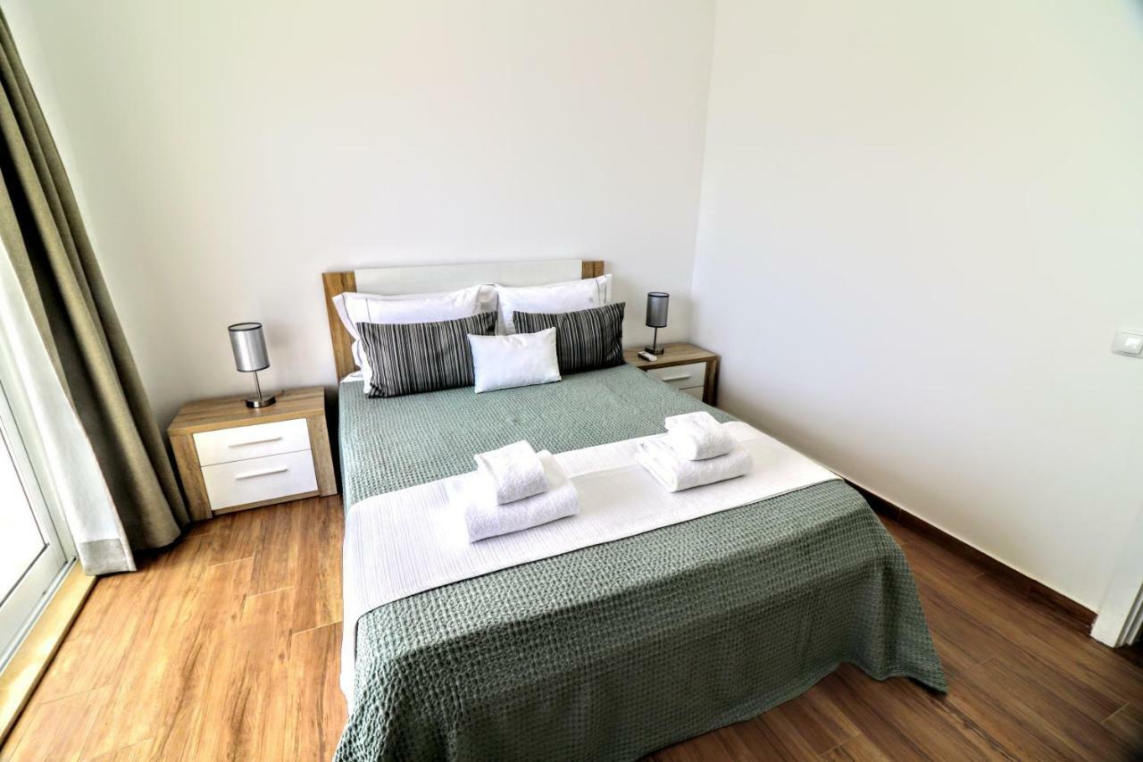 Apartament By The Sea - Sea View Torres Portimão Zewnętrze zdjęcie