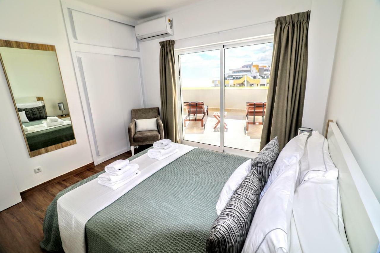 Apartament By The Sea - Sea View Torres Portimão Zewnętrze zdjęcie